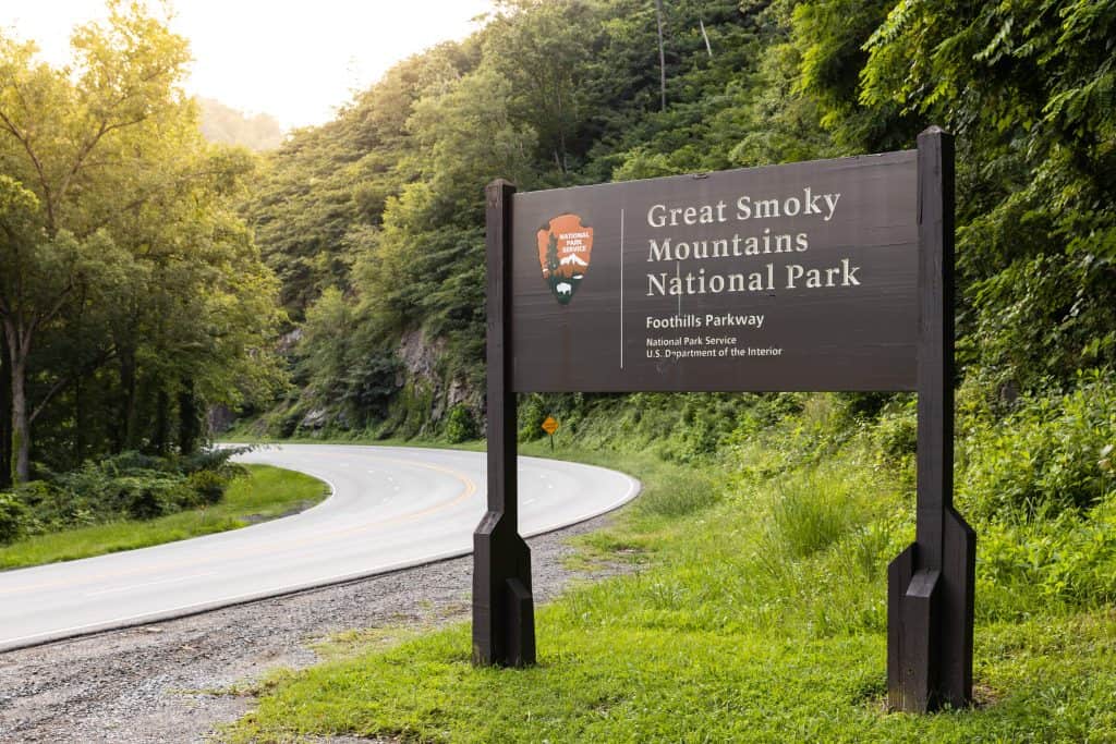 great smoky mountains parking fees